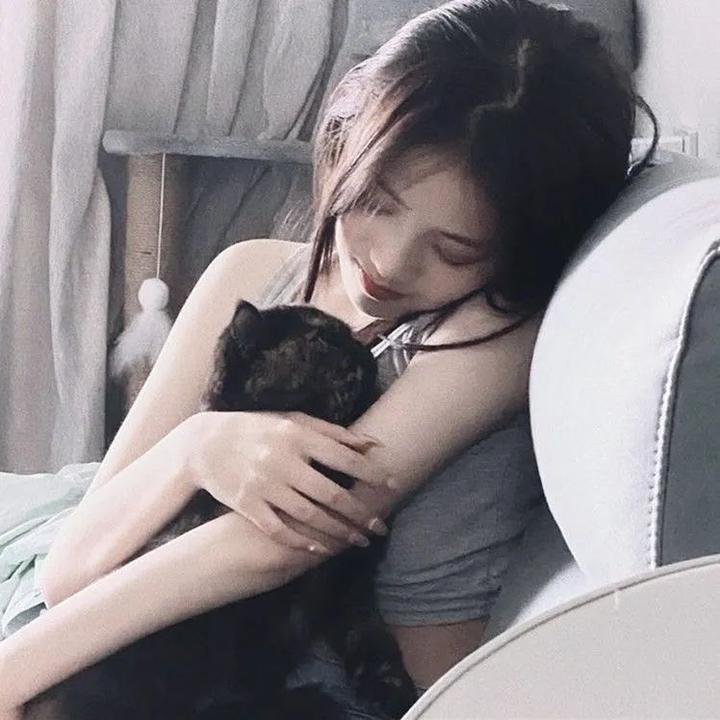 莱拉